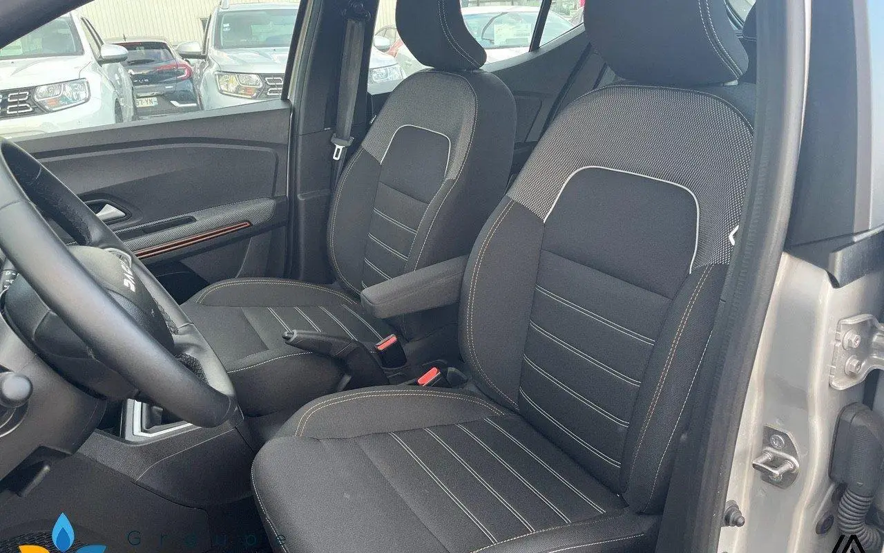 Dacia Sandero Eco-g 100 stepway expression 685 8