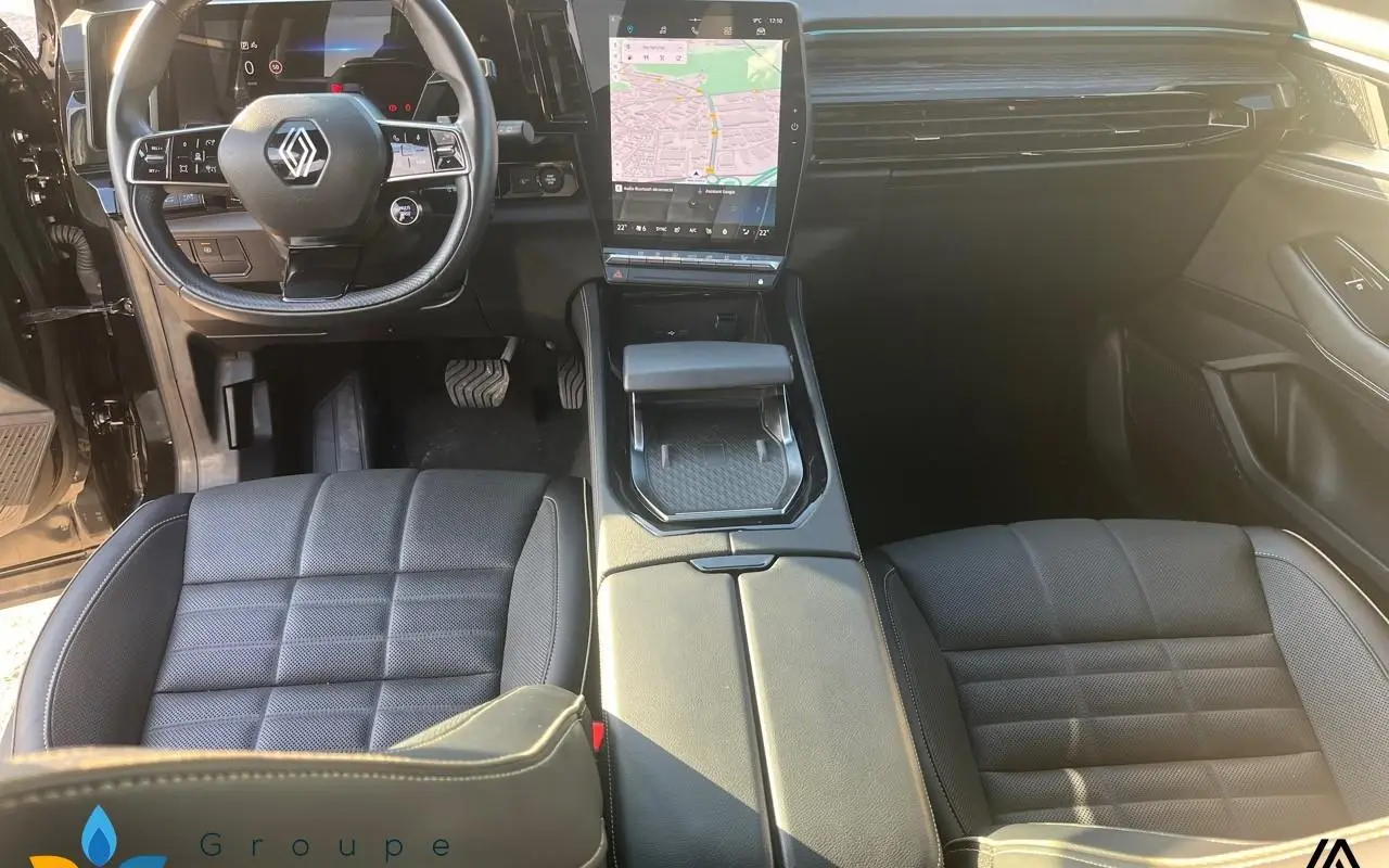 Renault Austral Mild hybrid 160 auto iconic 689 6