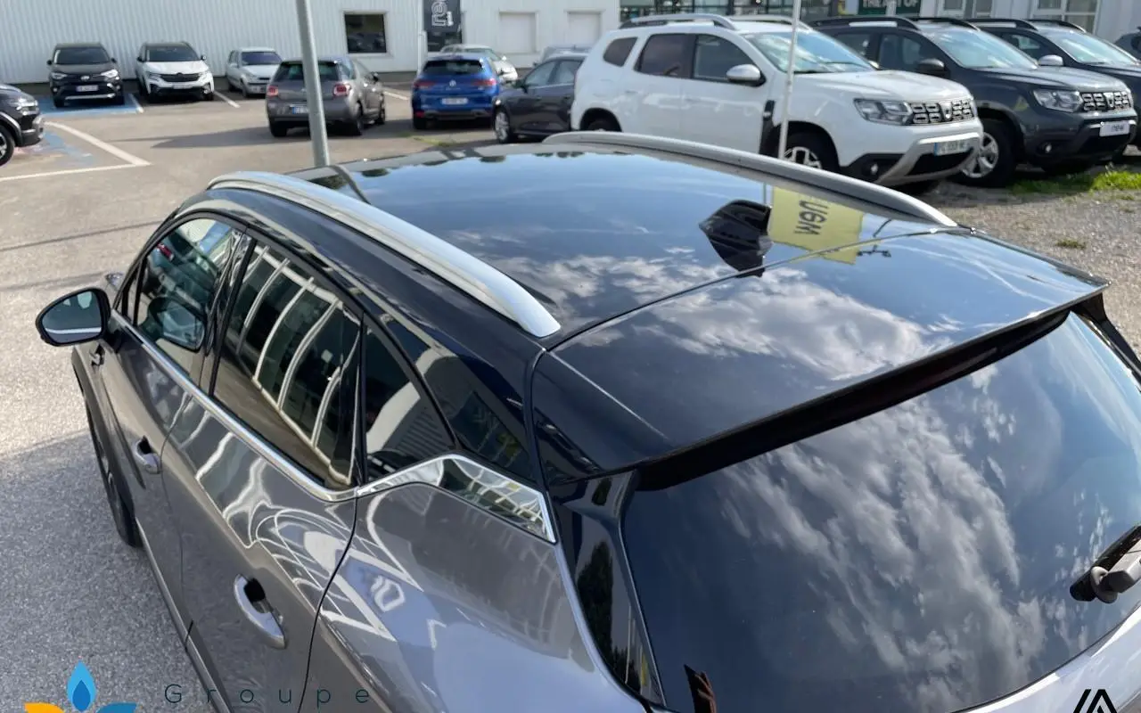 Renault Captur Mild hybrid 160 edc techno 703 12