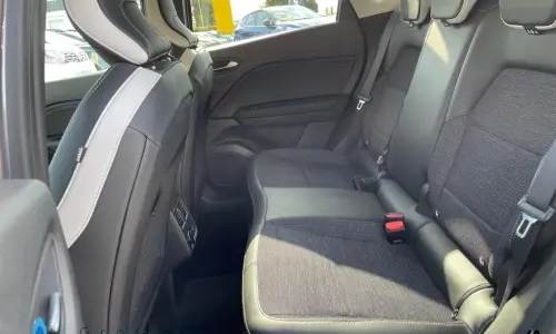 Renault Captur Mild hybrid 160 edc techno 703 9
