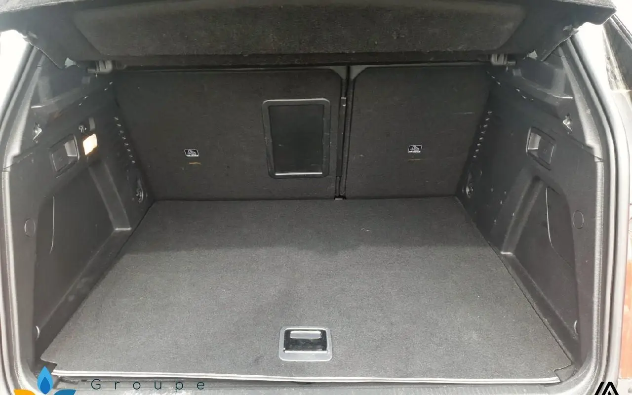 Peugeot 3008 Hybrid 225 e-eat8 gt 716 10