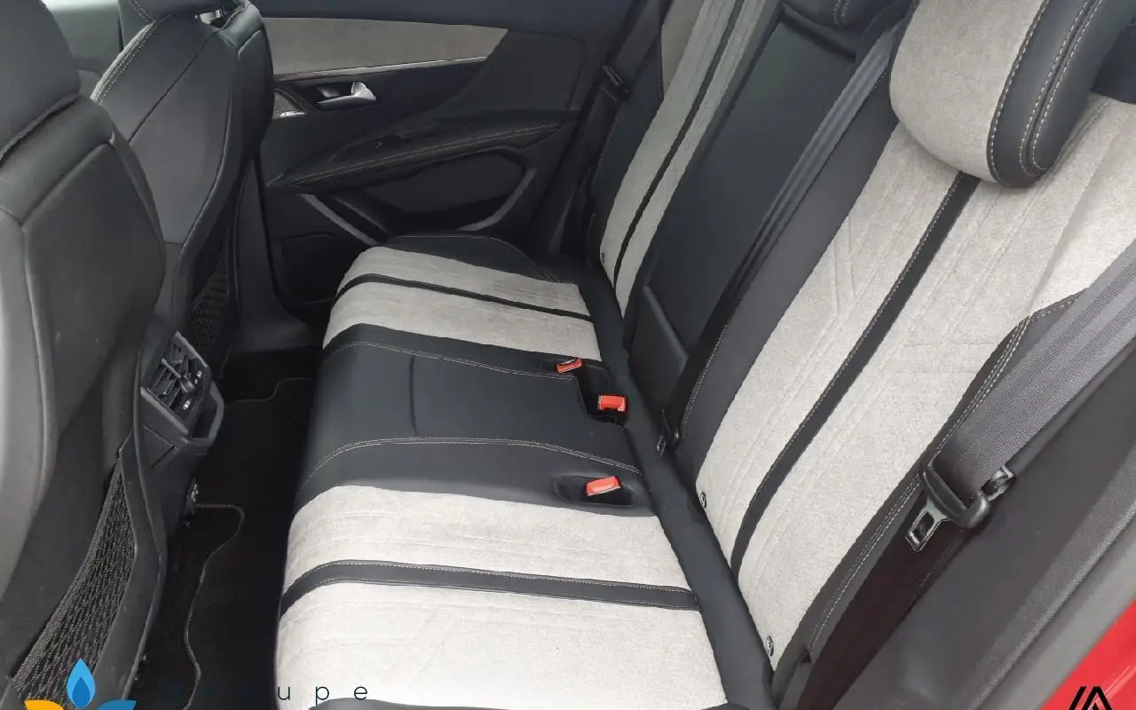 Peugeot 3008 Hybrid 225 e-eat8 gt 716 9