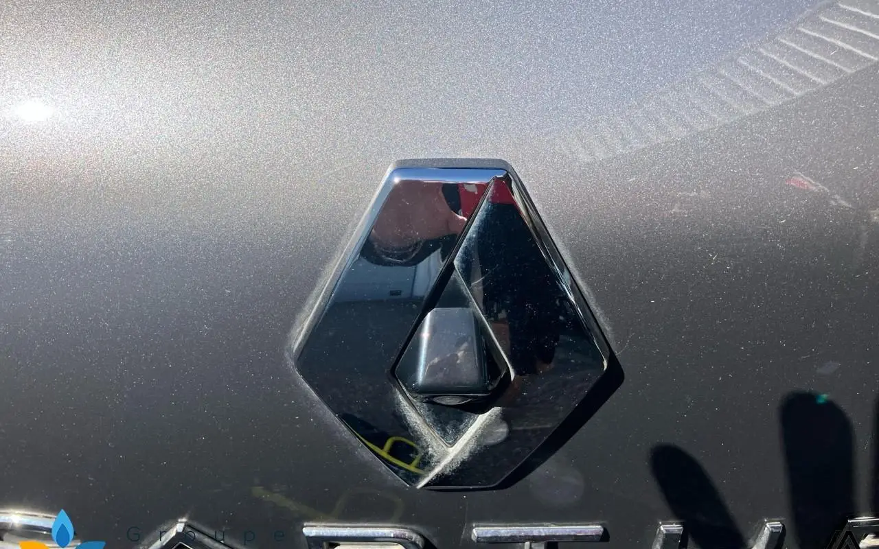 Renault Captur E-tech hybride rechargeable 160 techno 725 12