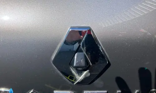Renault Captur E-tech hybride rechargeable 160 techno 725 12