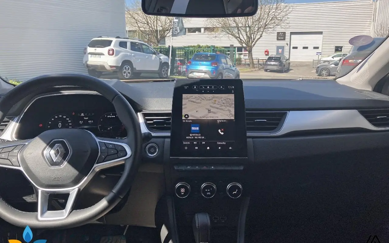 Renault Captur E-tech hybride rechargeable 160 techno 725 6