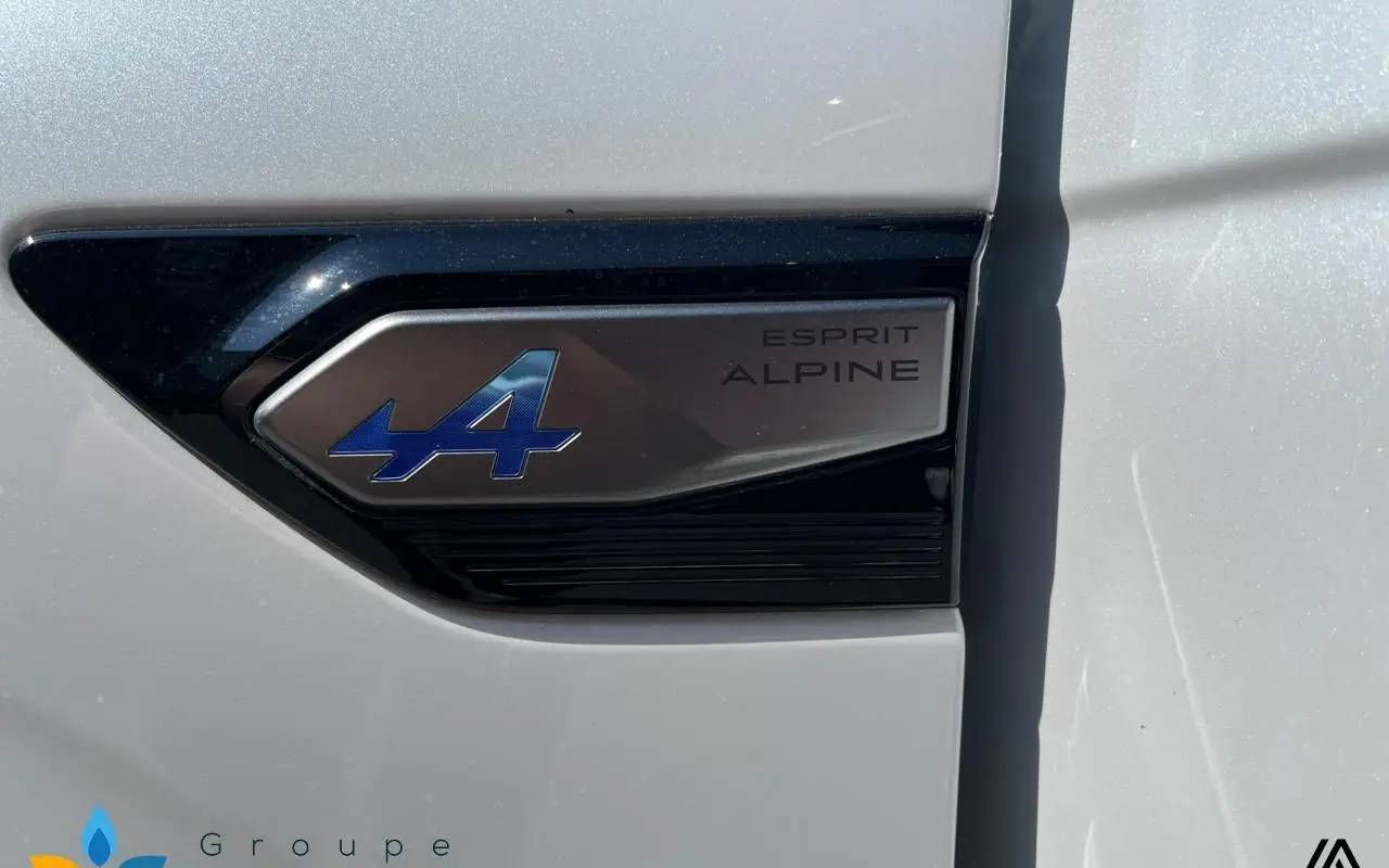 Renault Arkana E-tech 145 - 23 esprit alpine 729 11