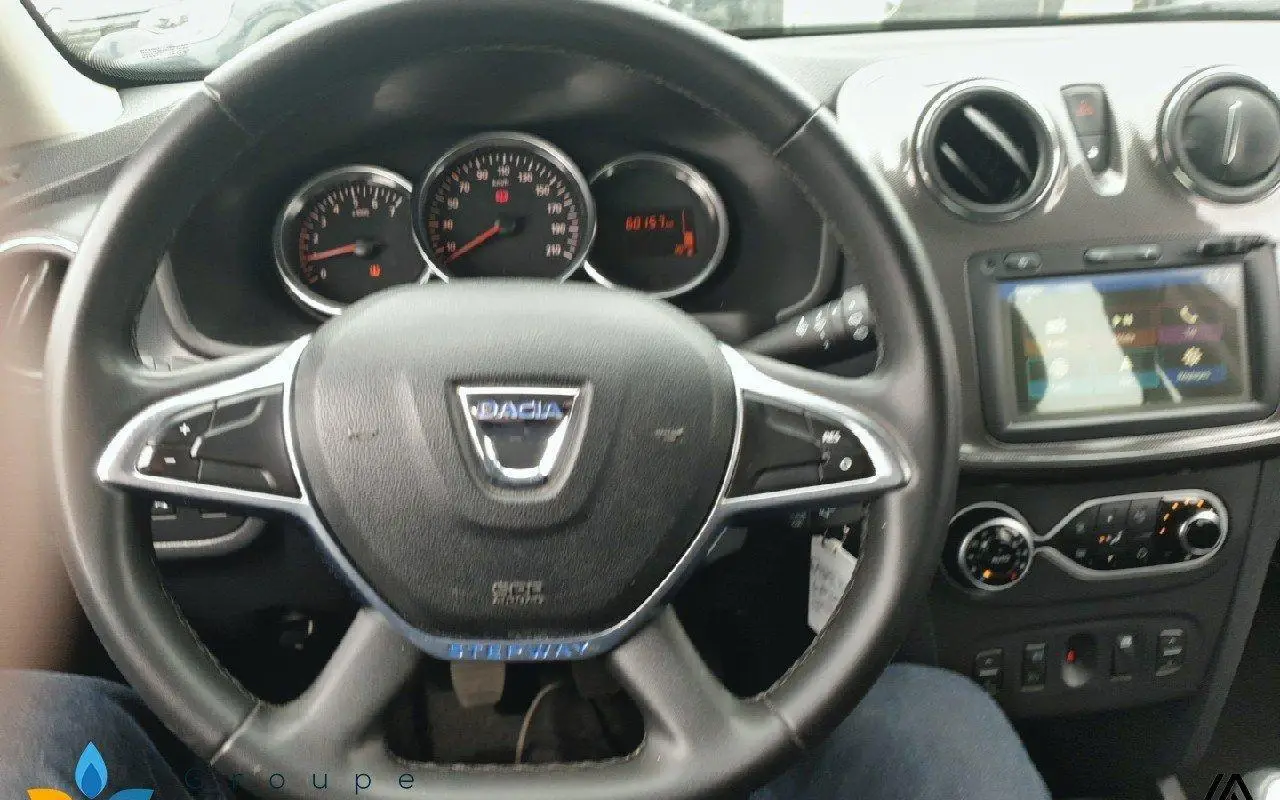 Dacia Sandero Eco-g 100 essentiel 733 6