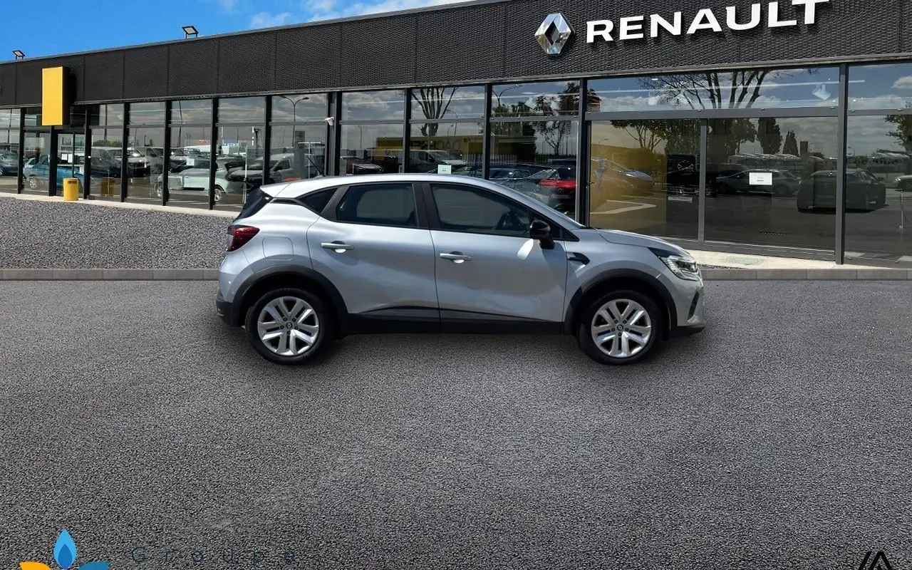Renault Captur E-tech 145 - 21 business 740 4