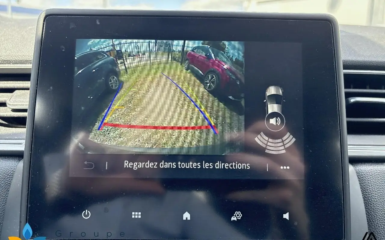 Renault Captur E-tech 145 - 21 intens 745 13