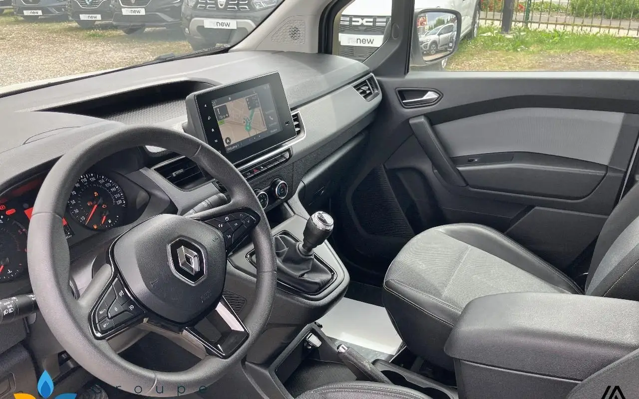 Renault Kangoo van Blue dci 115 extra - 22 750 6