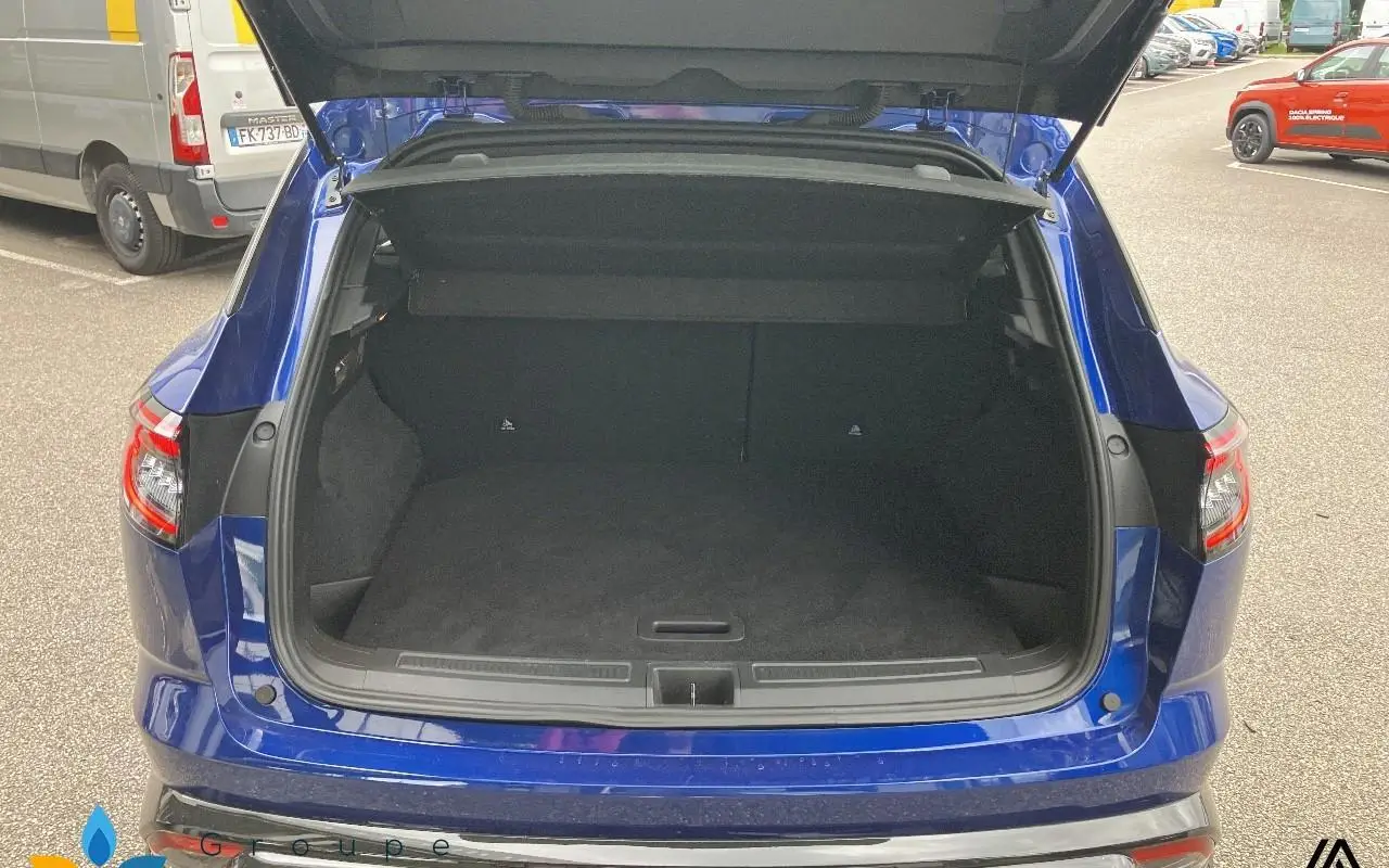 Renault Austral E-tech hybrid 200 techno esprit alpine 754 10