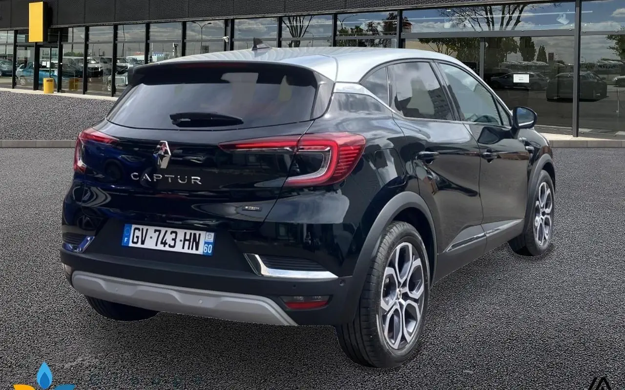 Renault Captur Mild hybrid 160 edc techno 758 3