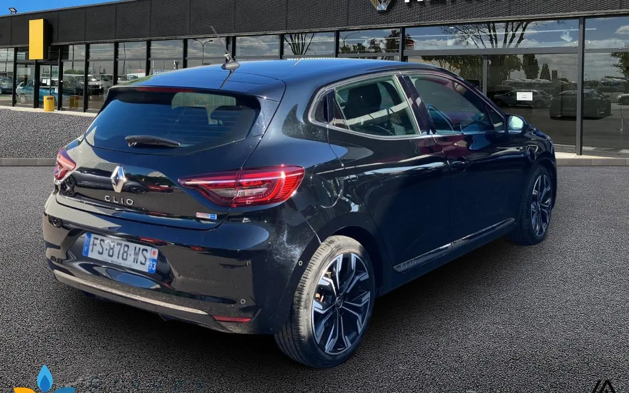 Renault Clio v Clio e-tech 140 intens 773 3