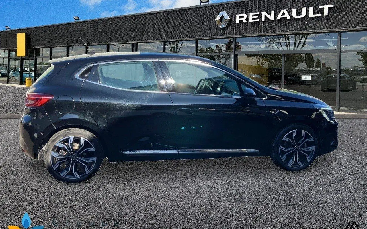 Renault Clio v Clio e-tech 140 intens 773 4