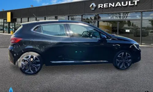 Renault Clio v Clio e-tech 140 intens 773 4