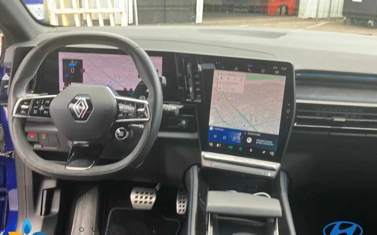 Renault Austral E-tech hybrid 200 techno esprit alpine 788 6