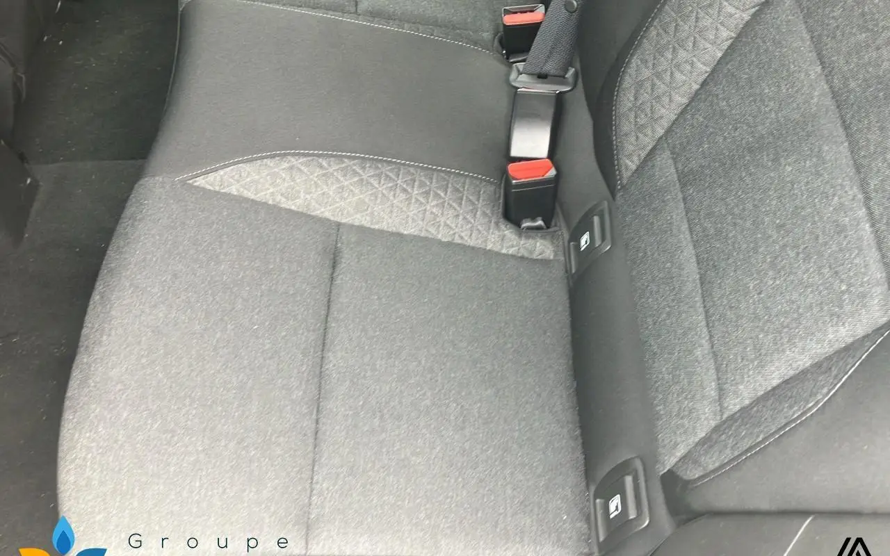 Renault Clio v Clio tce 100 zen 806 9