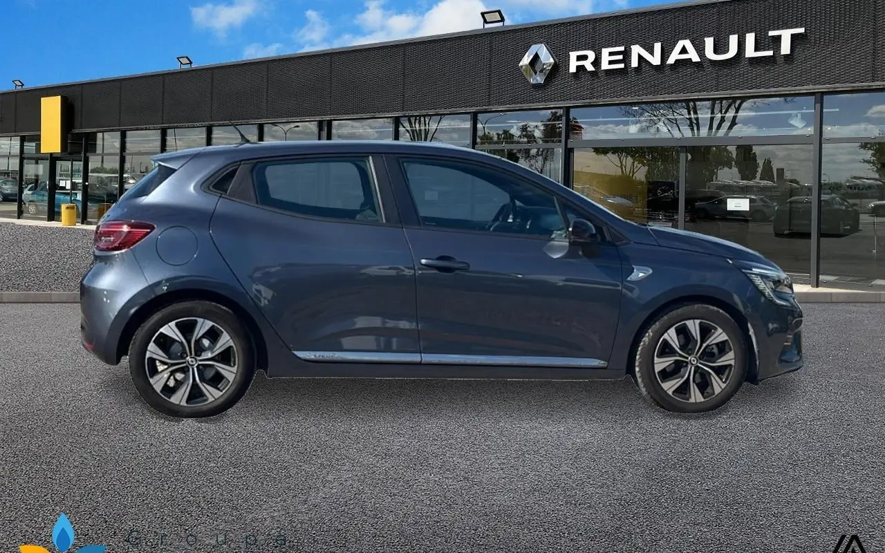 Renault Clio v Clio e-tech 140 - 21n limited 808 4