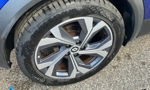 Renault Captur E-tech 145 - 21 r.s. line 811 12