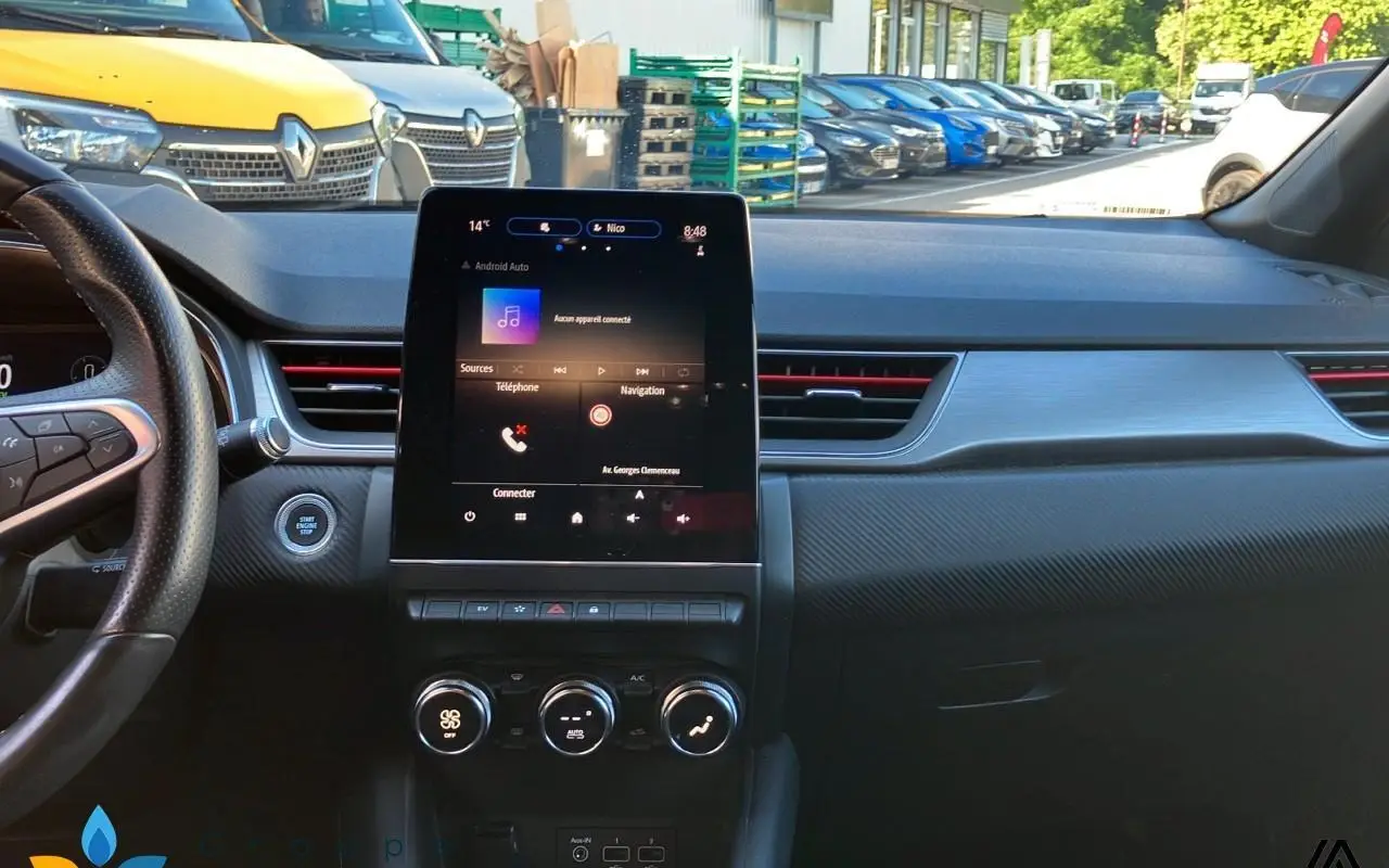 Renault Captur E-tech 145 - 21 r.s. line 811 6