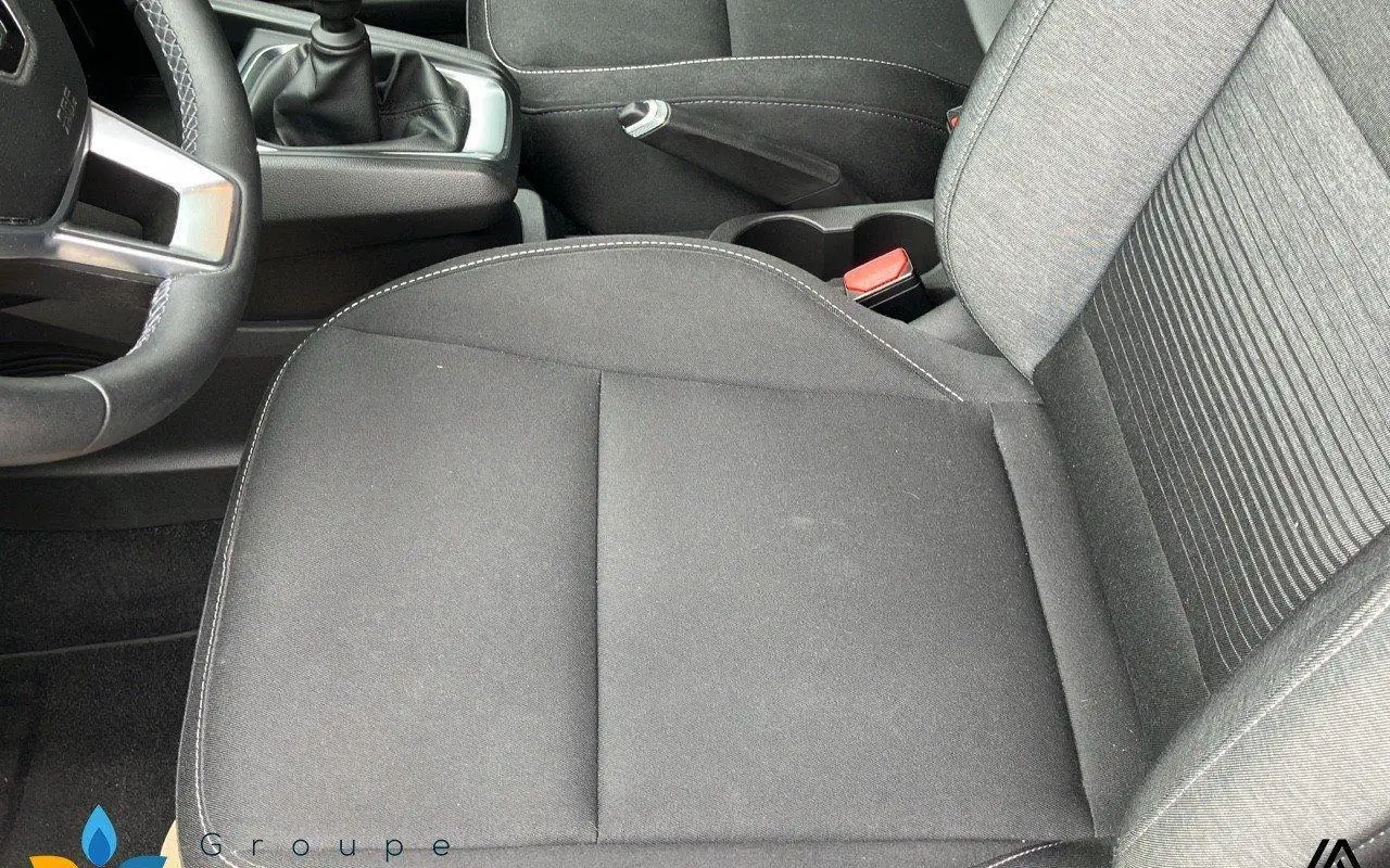 Renault Captur Tce 90 - 21 business 820 8