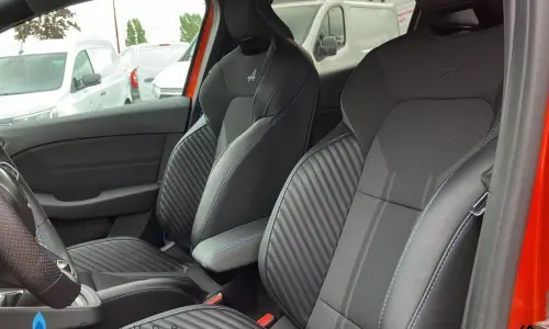 Renault Clio v Clio tce 90 esprit alpine 822 8