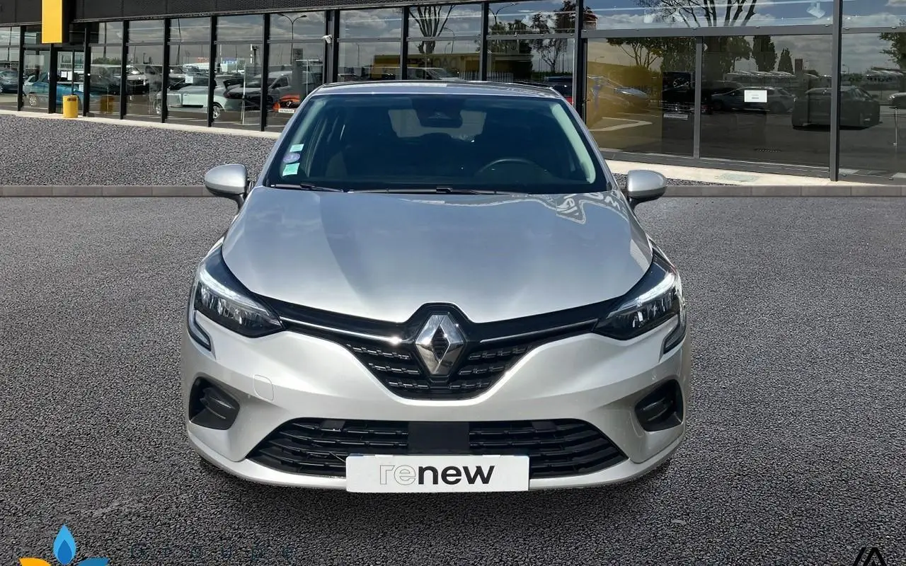Renault Clio v Clio e-tech 140 business 836 5