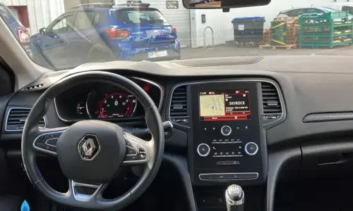 Renault Megane iv berline Mégane iv berline tce 140 fap zen 841 6