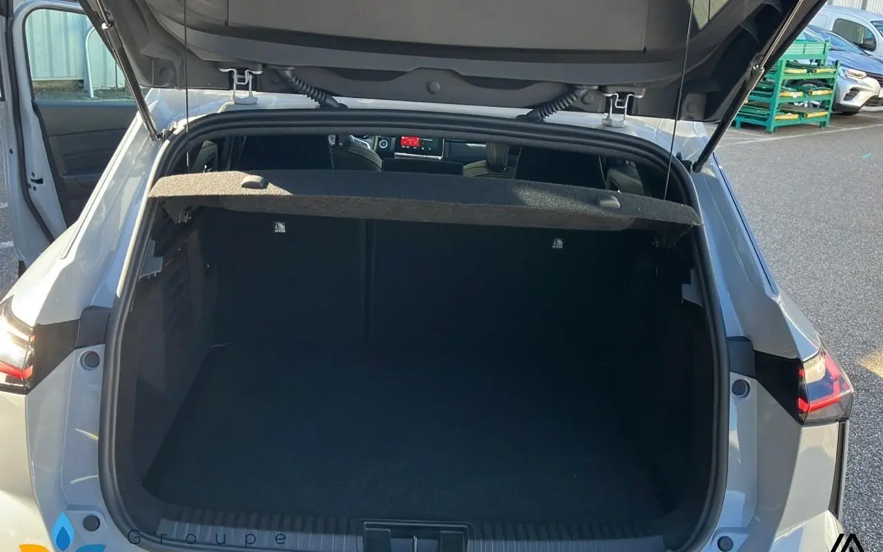 Renault Symbioz Esprit alpine full hybrid e-tech 145 ch 845 10