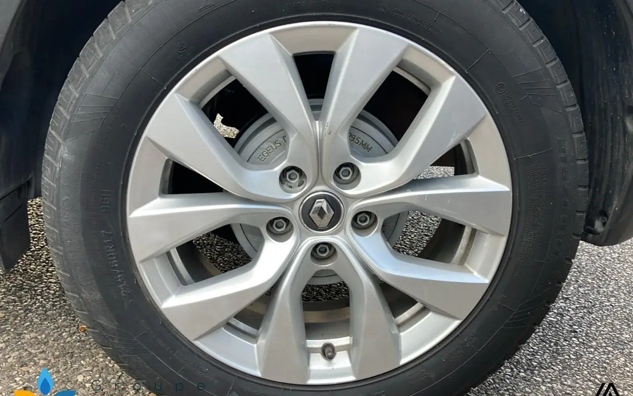 Renault Captur Tce 100 gpl zen 862 11
