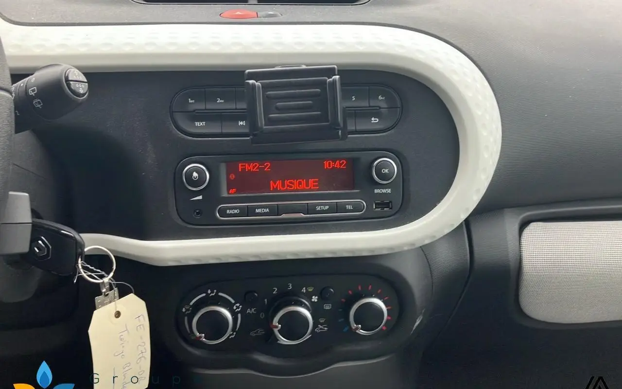 Renault Twingo iii Twingo iii 1.0 sce 70 e6c limited 865 7