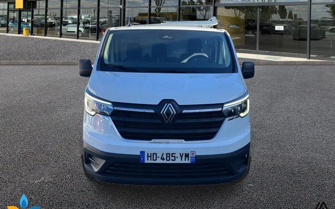 Renault Trafic fourgon Trafic fgn l1h1 2t8 blue dci 130 gsr2 advance 866 5