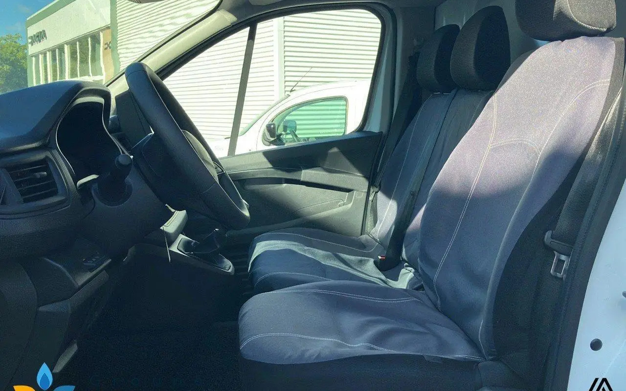 Renault Trafic fourgon Trafic fgn l1h1 2t8 blue dci 130 gsr2 advance 866 8