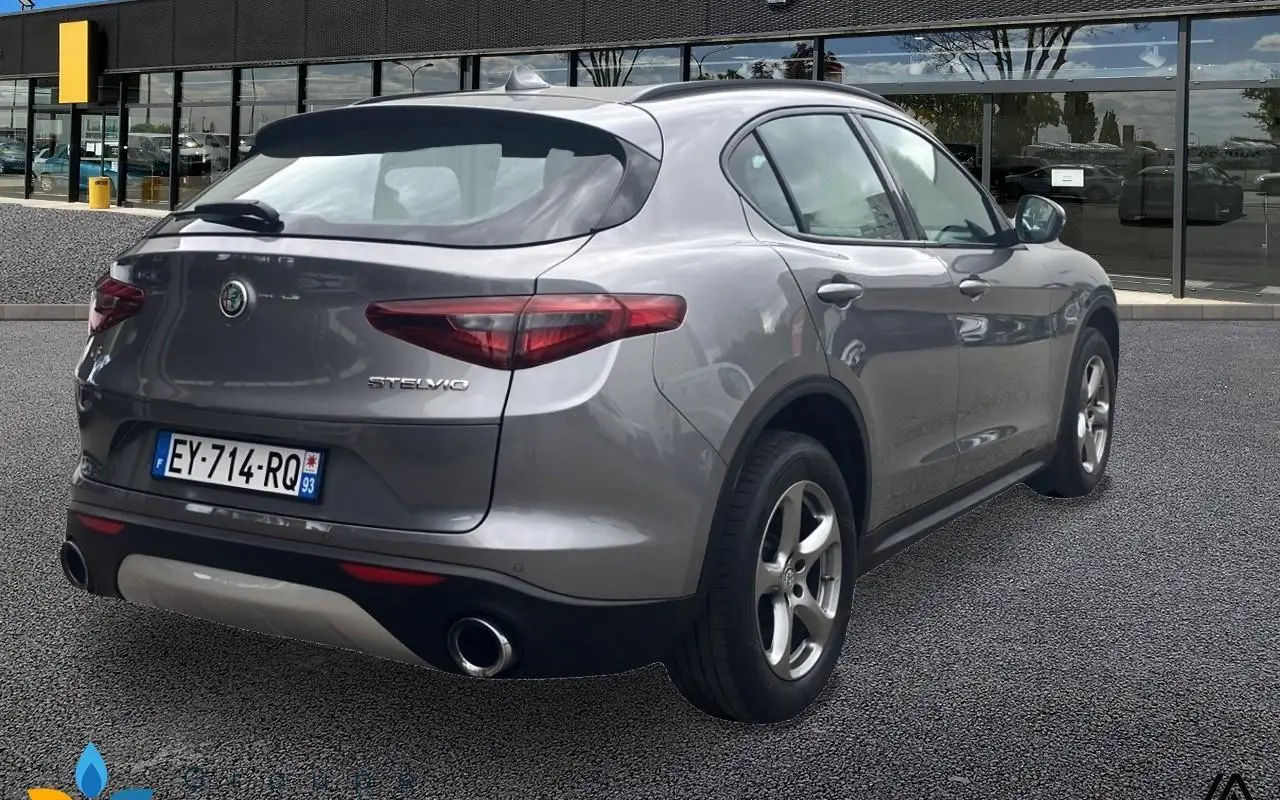 Alfa romeo Stelvio 2.0t 200 ch q4 at8 super 870 3