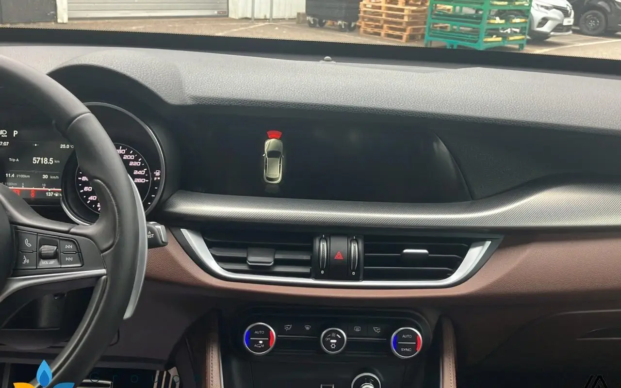 Alfa romeo Stelvio 2.0t 200 ch q4 at8 super 870 7