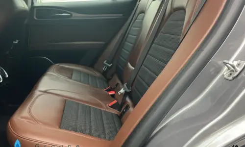 Alfa romeo Stelvio 2.0t 200 ch q4 at8 super 870 9