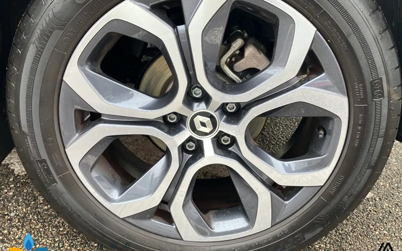 Renault Captur E-tech full hybrid 145 techno 886 11