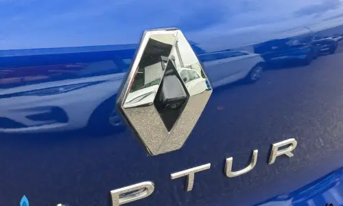 Renault Captur E-tech plug-in 160 - 21 intens 890 11