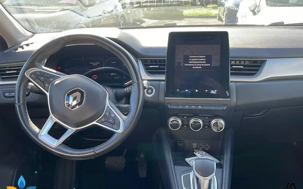 Renault Captur E-tech plug-in 160 intens 905 6