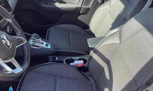Renault Captur E-tech plug-in 160 intens 905 8
