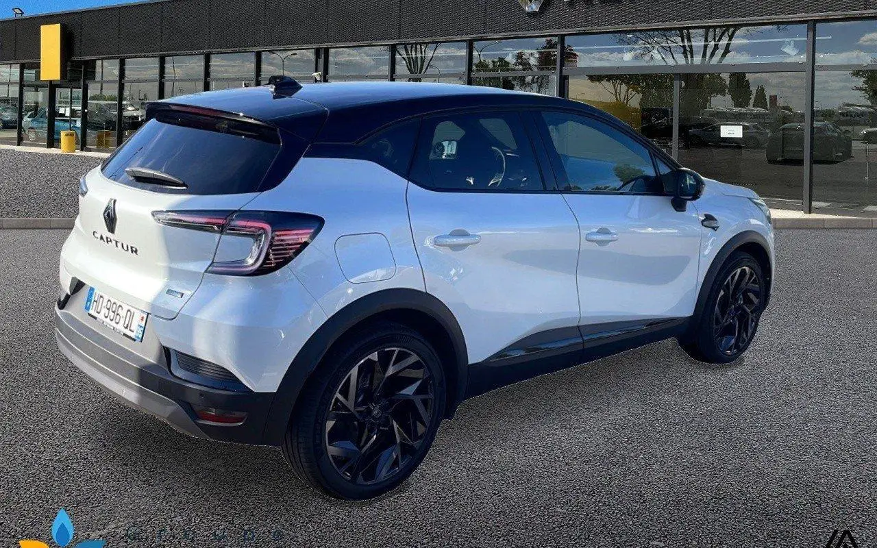 Renault Captur E-tech full hybrid 145 ch esprit alpine 906 3
