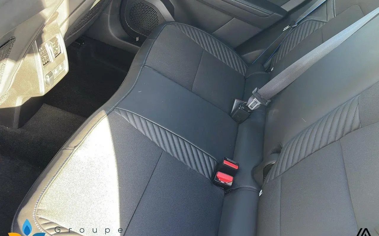 Renault Captur E-tech full hybrid 145 ch esprit alpine 906 9