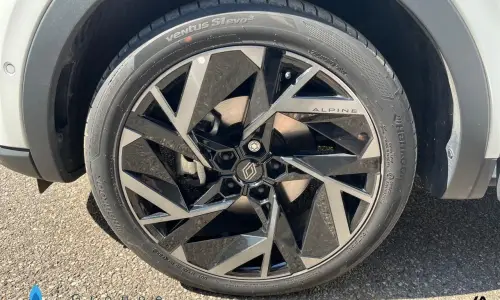 Renault Arkana E-tech 145 - 23 esprit alpine 911 12