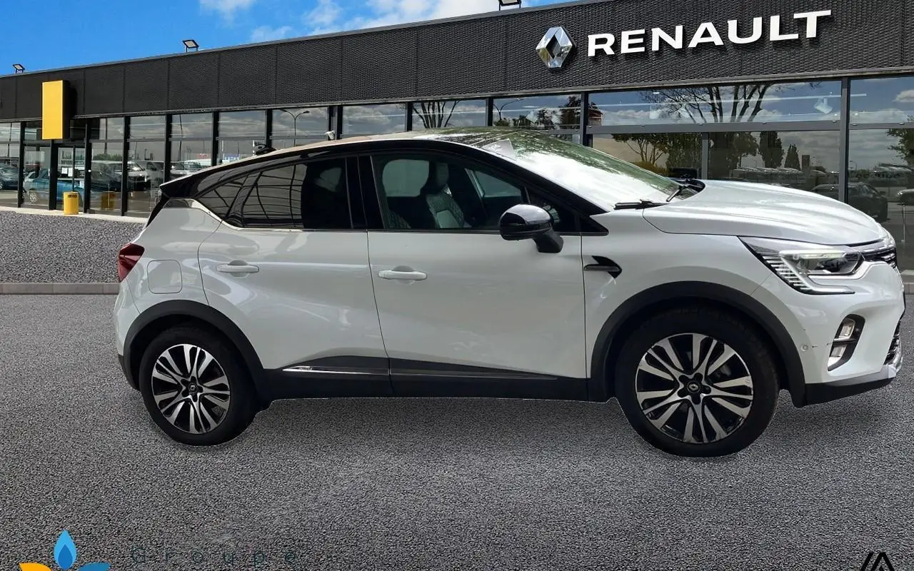 Renault Captur E-tech plug-in 160 initiale paris 915 4