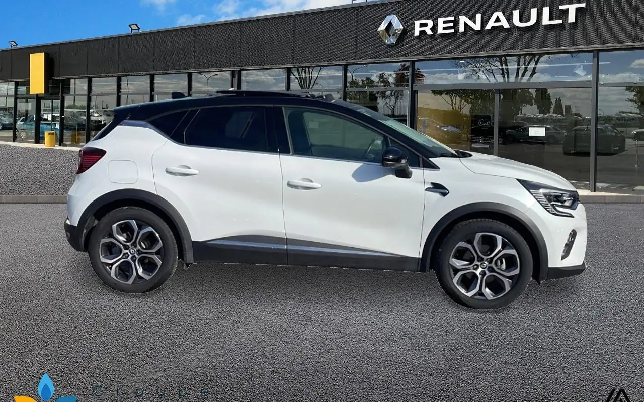 Renault Captur E-tech full hybrid 145 techno 922 4
