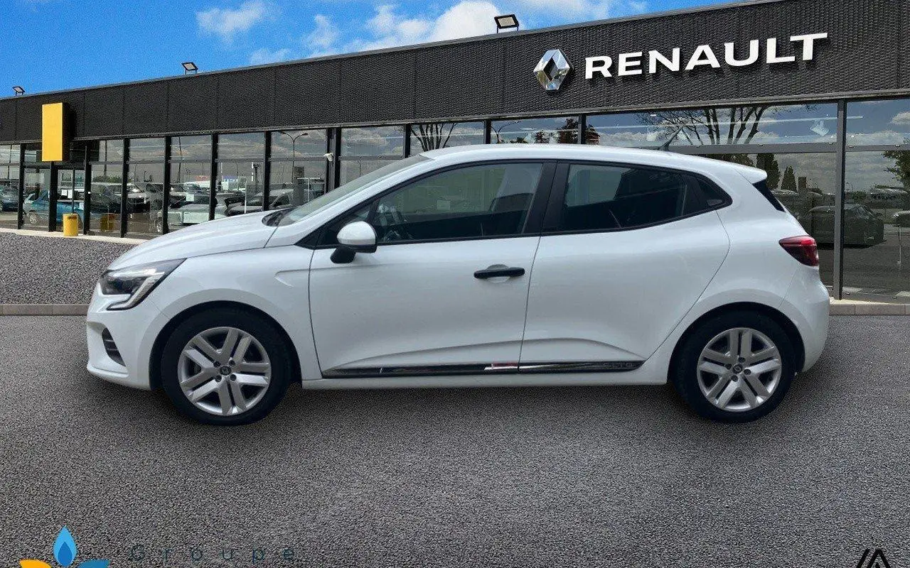 Renault Clio v Clio e-tech 140 - 21 business 930 2
