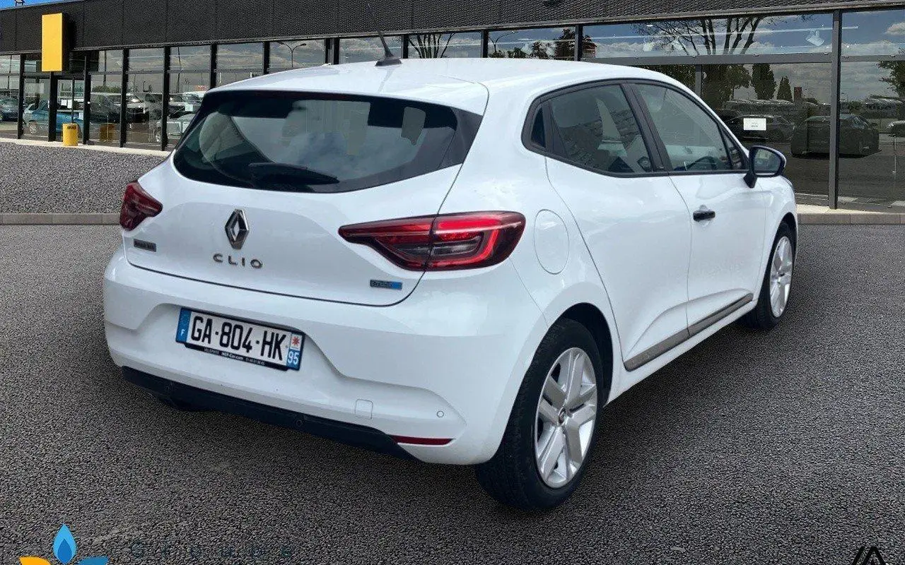 Renault Clio v Clio e-tech 140 - 21 business 930 3