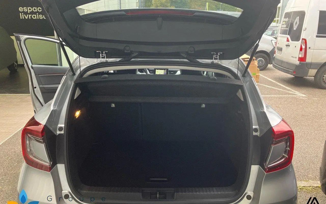 Renault Captur Tce 130 edc fap intens 931 10