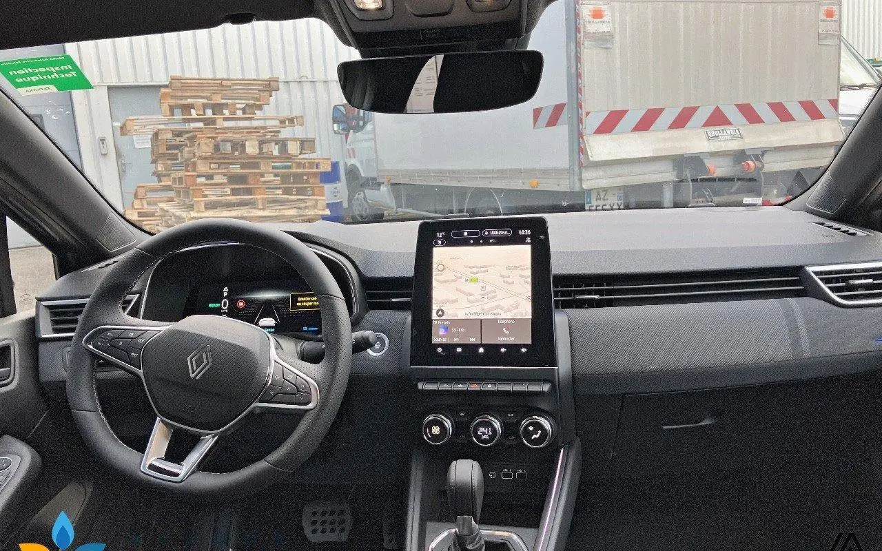 Renault Clio v Clio e-tech full hybrid 145 ch gsr2 esprit alpine 939 6