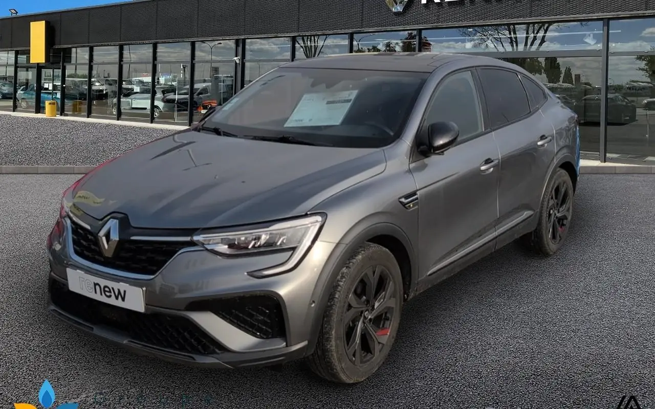 Renault Arkana E-tech 145 - 21b r.s. line 942 1